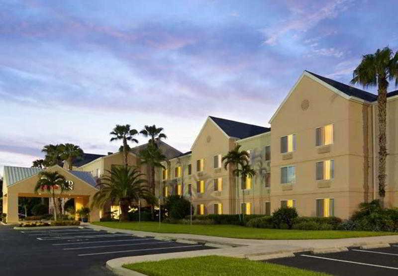 Fairfield Inn & Suites By Marriott Fort Myers Cape Coral Cypress Lake Dış mekan fotoğraf