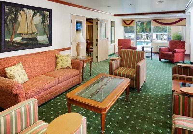 Fairfield Inn & Suites By Marriott Fort Myers Cape Coral Cypress Lake İç mekan fotoğraf